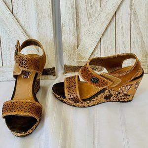 Spring Step L'Artiste Tan Leather Wedges